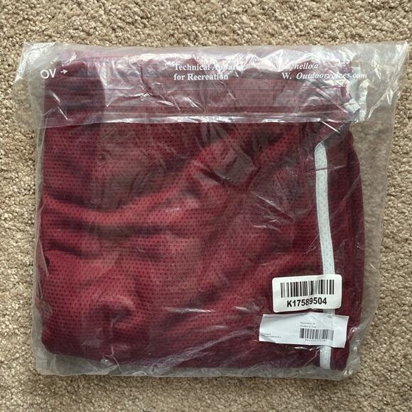 Outdoor Voices RecMesh 8" Short Boysenberry Size Medium - Picture 6 of 6